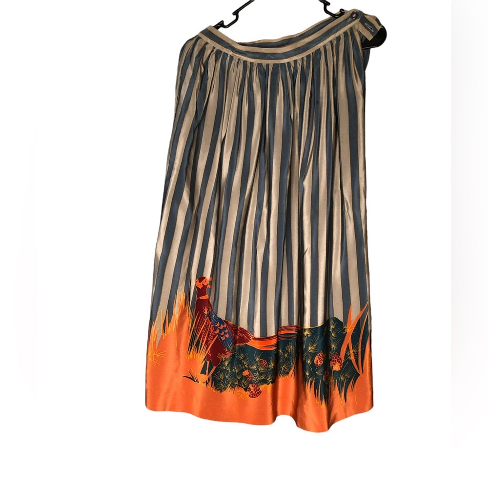 Paula Saker 100% Silk skirt
